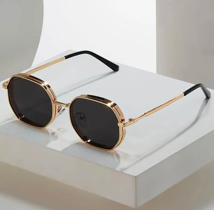 AURA EYES GOLD